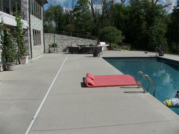 Inground fiberglass swimming pool in a Central Ohio backyard by The Pool People of Ohio