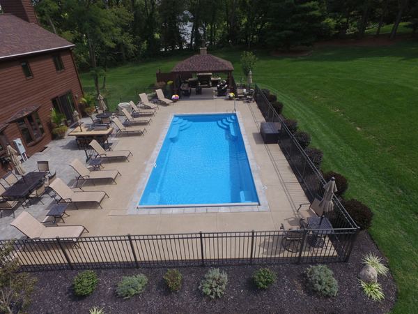 Inground fiberglass swimming pool installed by The Pool People of Ohio
