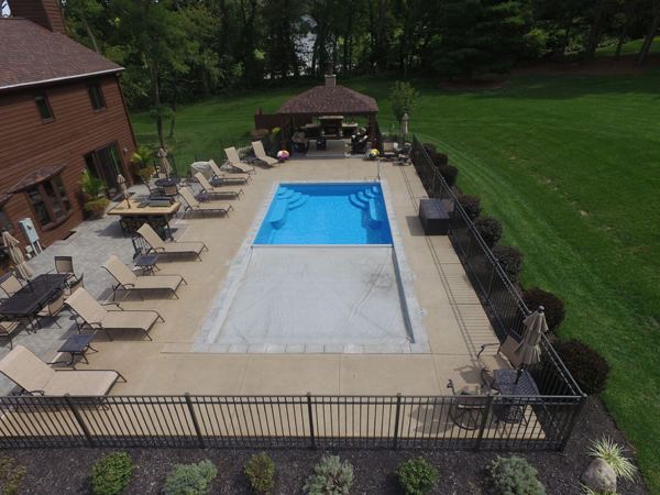 Inground fiberglass swimming pool installed by The Pool People of Ohio