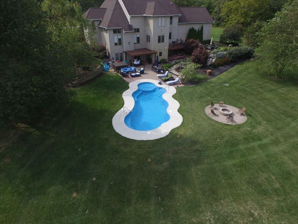 Inground fiberglass swimming pool installed by The Pool People of Ohio