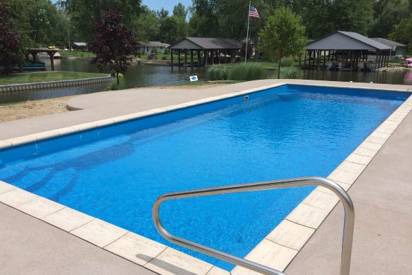 Inground fiberglass swimming pool installed by The Pool People of Ohio
