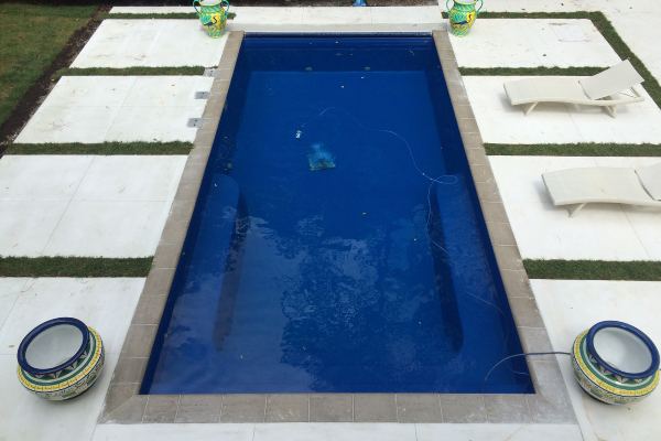 Inground fiberglass swimming pool installed by The Pool People of Ohio