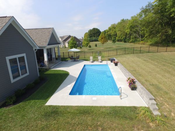 Inground fiberglass swimming pool installed by The Pool People of Ohio