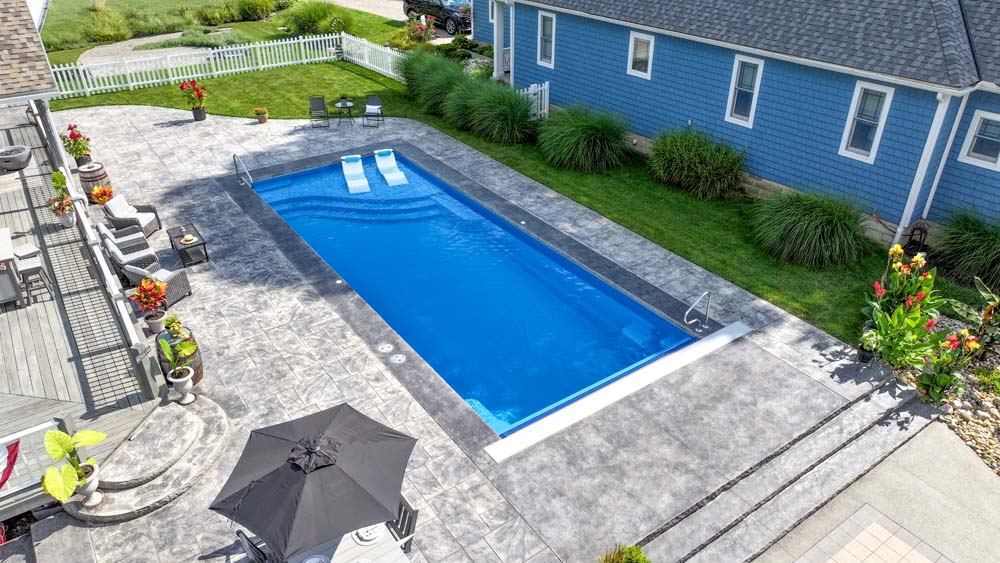 Inground fiberglass swimming pool installed by The Pool People of Ohio