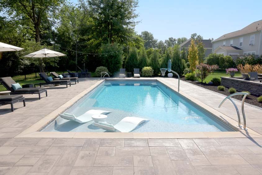 Inground fiberglass swimming pool installed by The Pool People of Ohio
