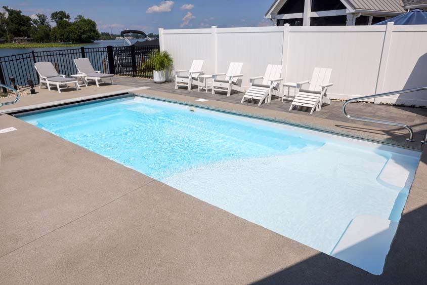 Inground fiberglass swimming pool installed by The Pool People of Ohio