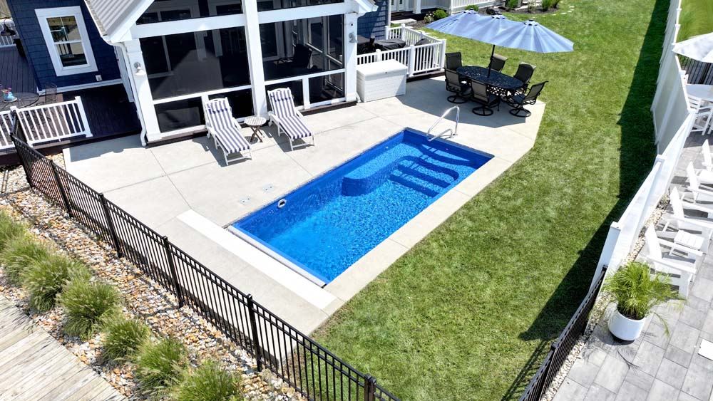 Inground fiberglass swimming pool installed by The Pool People of Ohio