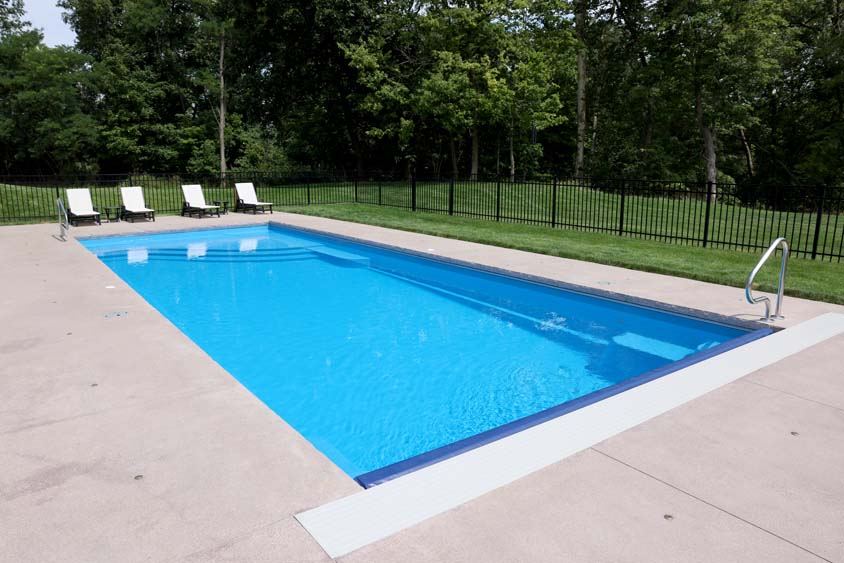 Inground fiberglass swimming pool installed by The Pool People of Ohio